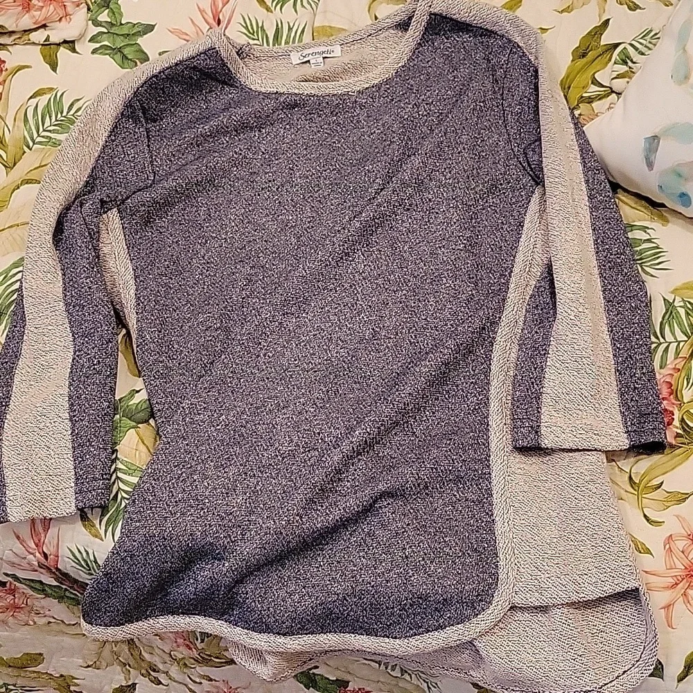 Sweater - Picture 5 of 5